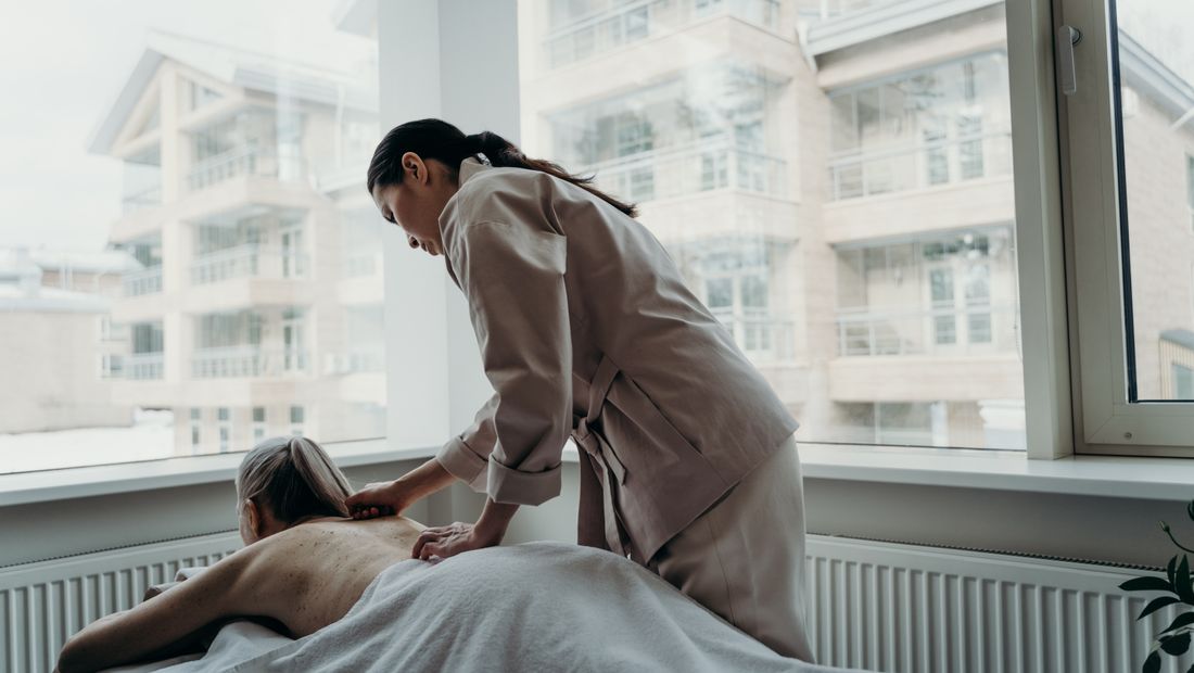 How to get the same massage therapist every time in Dubai